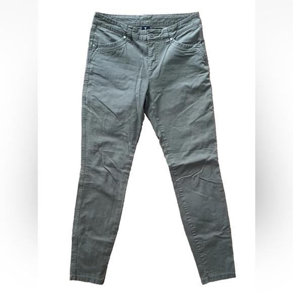 KUHL Green Women's Straight Pants Size 8 regular style 6284 - Picture 1 of 6